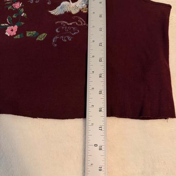 American Eagle Outfitters floral embroidered tank top - Picture 5 of 6